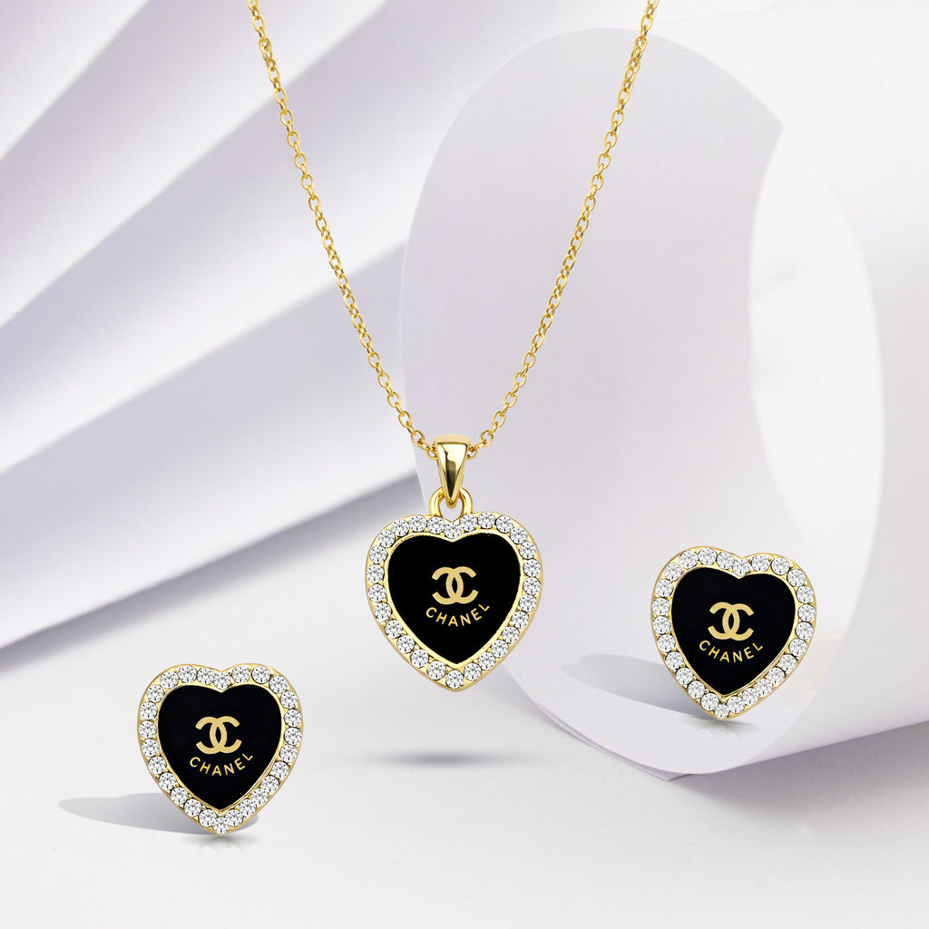 Aura Heart Collection