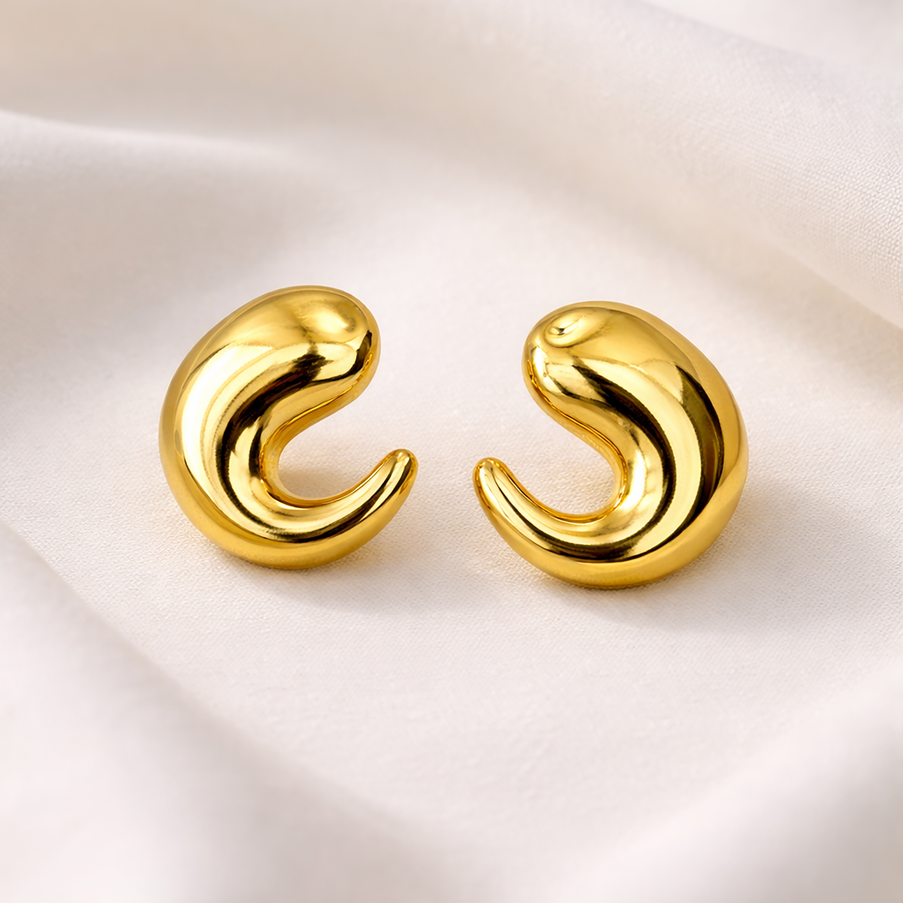 Chunky Gold Tone Stainless Steel Curved Stud Earrings for Women