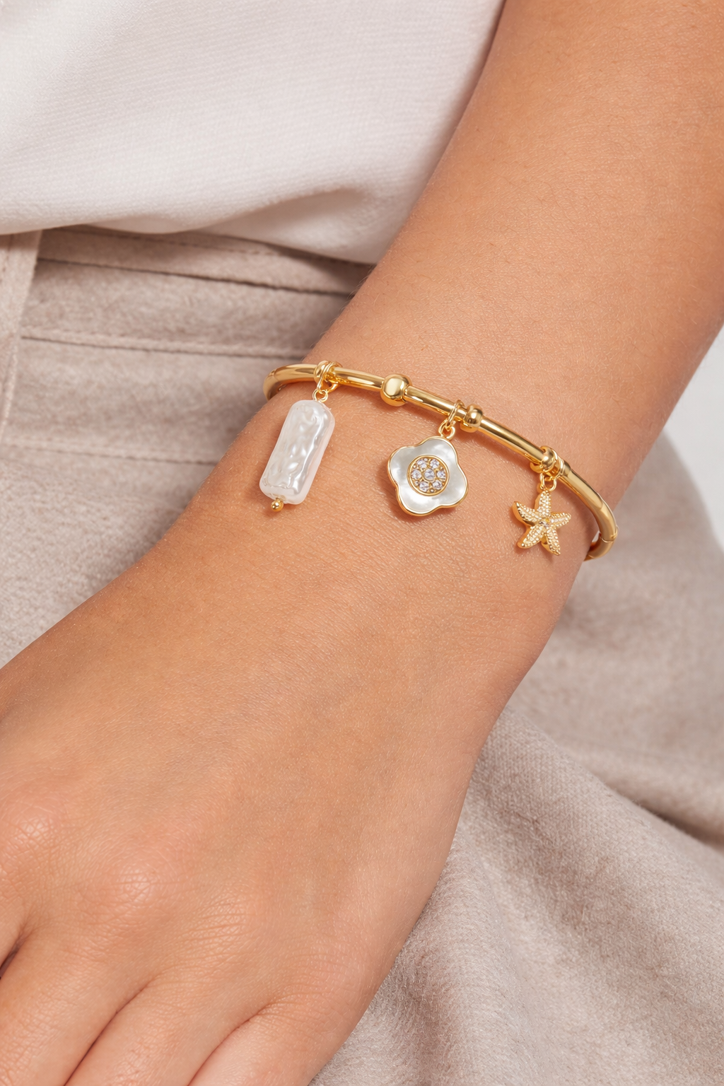 Gold-Plated Stainless Steel Charm Bracelet for Women with Pearl Bar and Crystal Floral Charm
