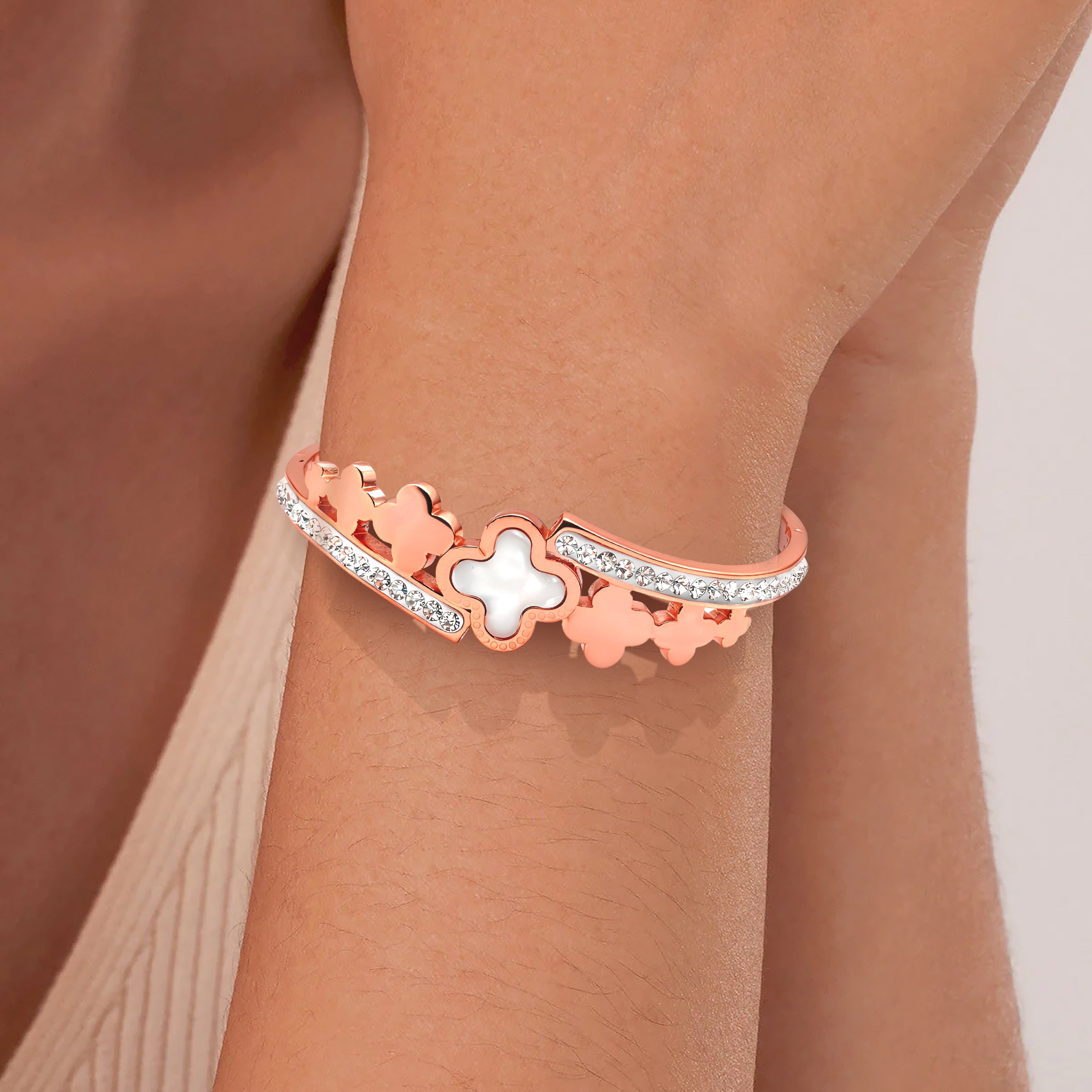 Wanshi Sterling Silver Clover Diamond Bangle for Women | Elegant Open Cuff Bracelet | Premium Finish